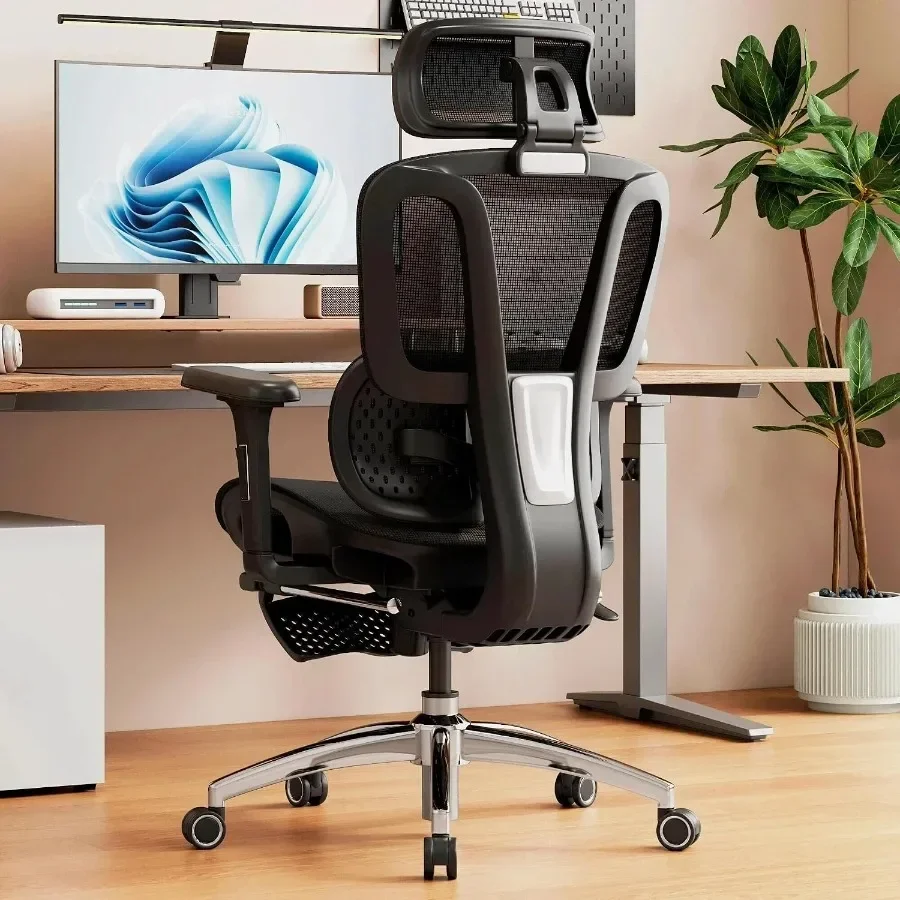 Ergonomic Office Chair - 自宅でのオフィスワークに最適な、人間工学に基づいたデザインのオフィスチェア。フットレスト付き、深さ調節可能なブラックメッシュシート、ダイナミックな腰部サポート、3Dヘッドレスト。
